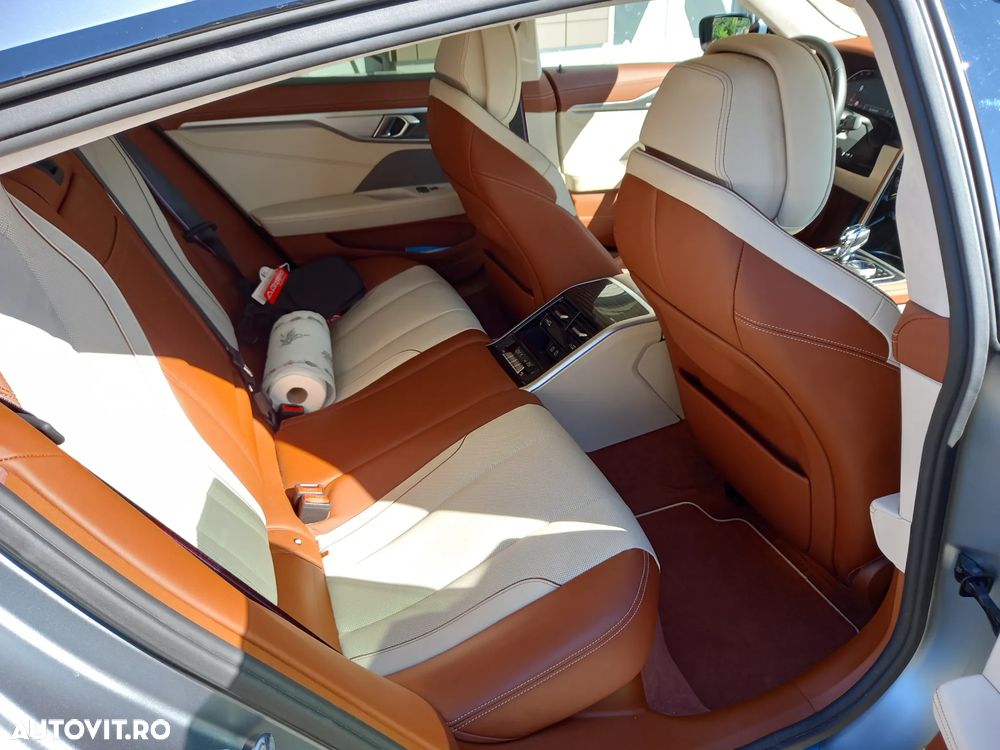 BMW Seria 8 840i Gran Coupe xDrive - 17