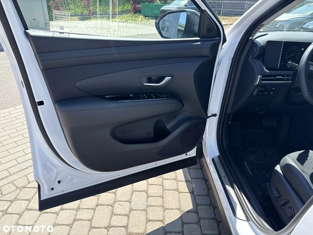 Hyundai Tucson 1.6 T-GDi HEV Executive 2WD - 10