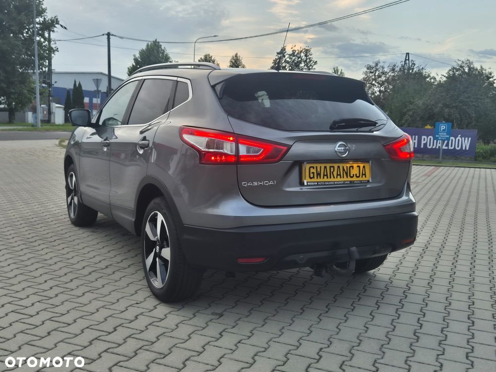 Nissan Qashqai 1.2 DIG-T 360 - 10