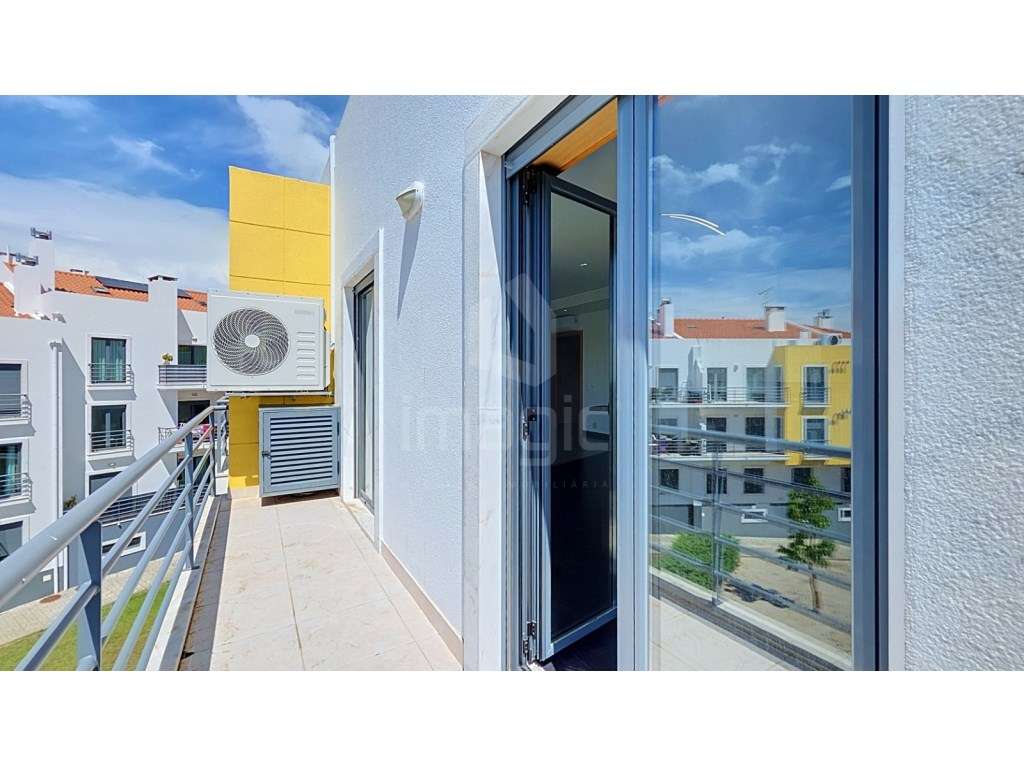 Apartamento T3 + sótão, usado, em Mafra. - Grande imagem: 4/33