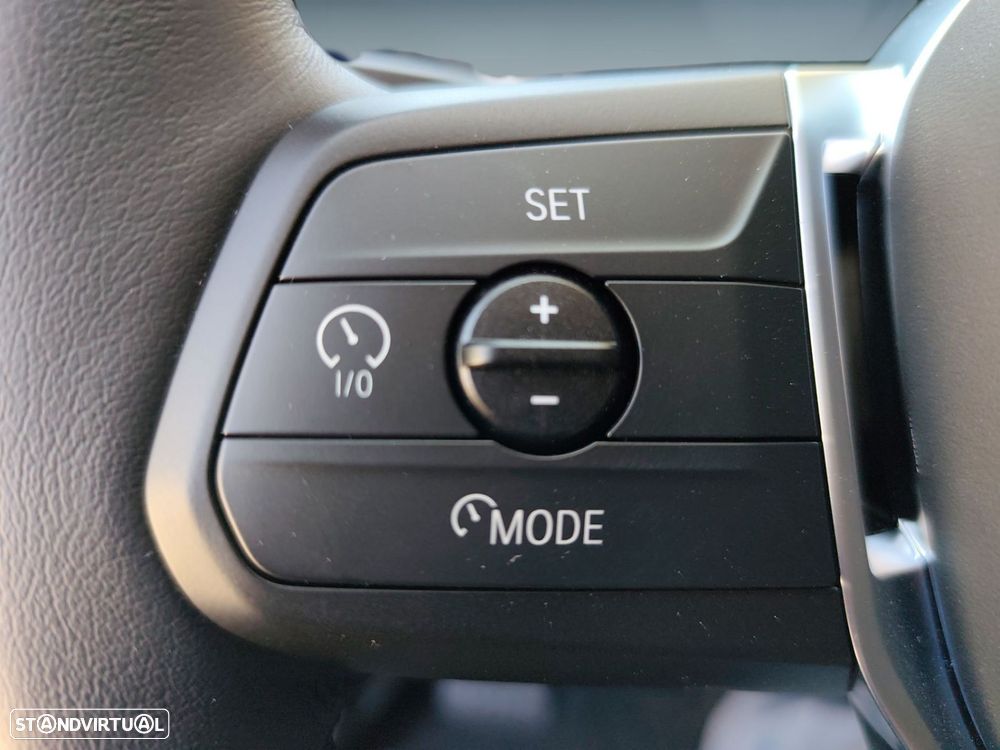 BMW 225xe Active Tourer e xDrive - 18