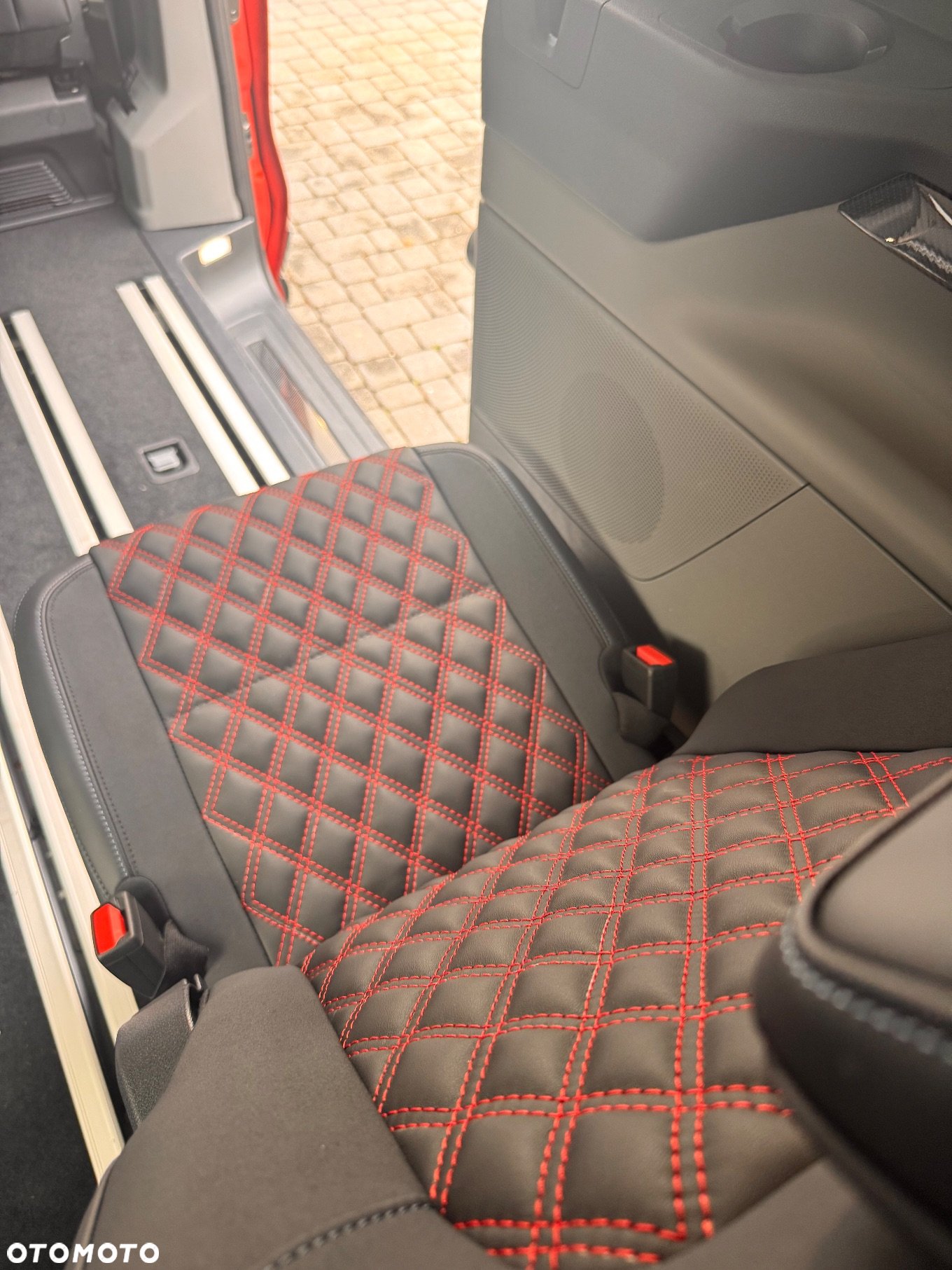 Ford Tourneo Custom 2.0 EcoBlue L1 Active SelectShift - 24