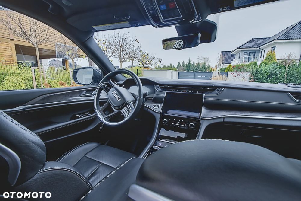 Jeep Grand Cherokee 5.7 V8 Overland - 9