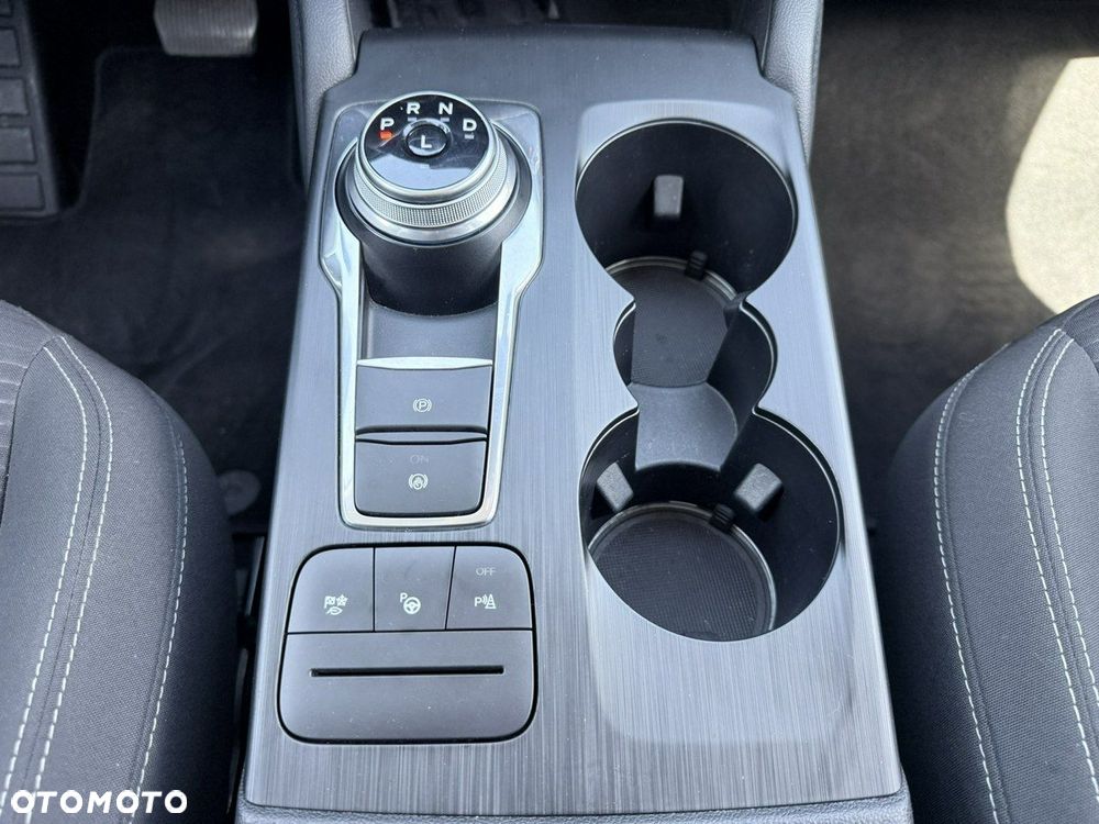 Ford Kuga 2.5 Duratec FHEV TITANIUM - 26