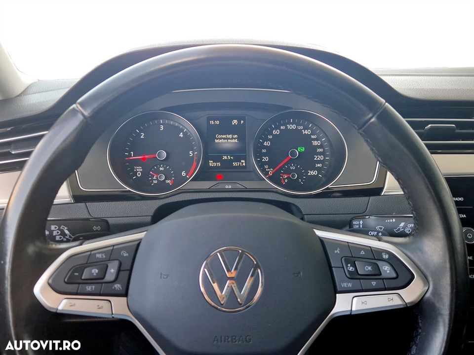 Volkswagen Passat 2.0 TDI DSG Highline - 20