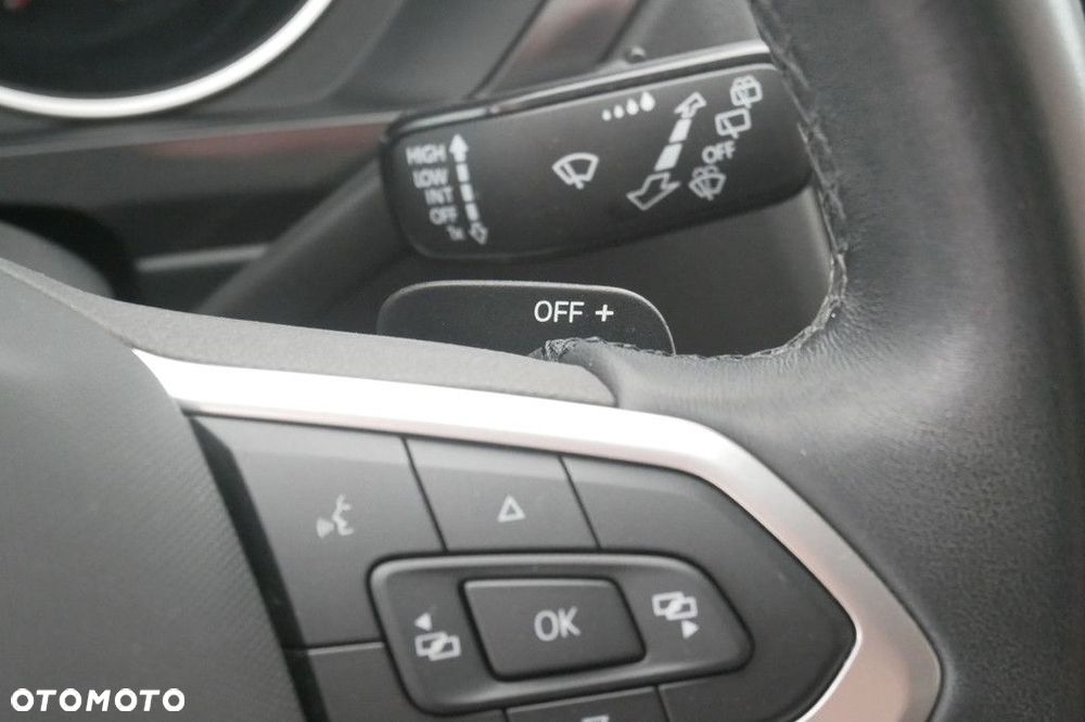 Volkswagen Tiguan 2.0 TDI Life DSG - 28