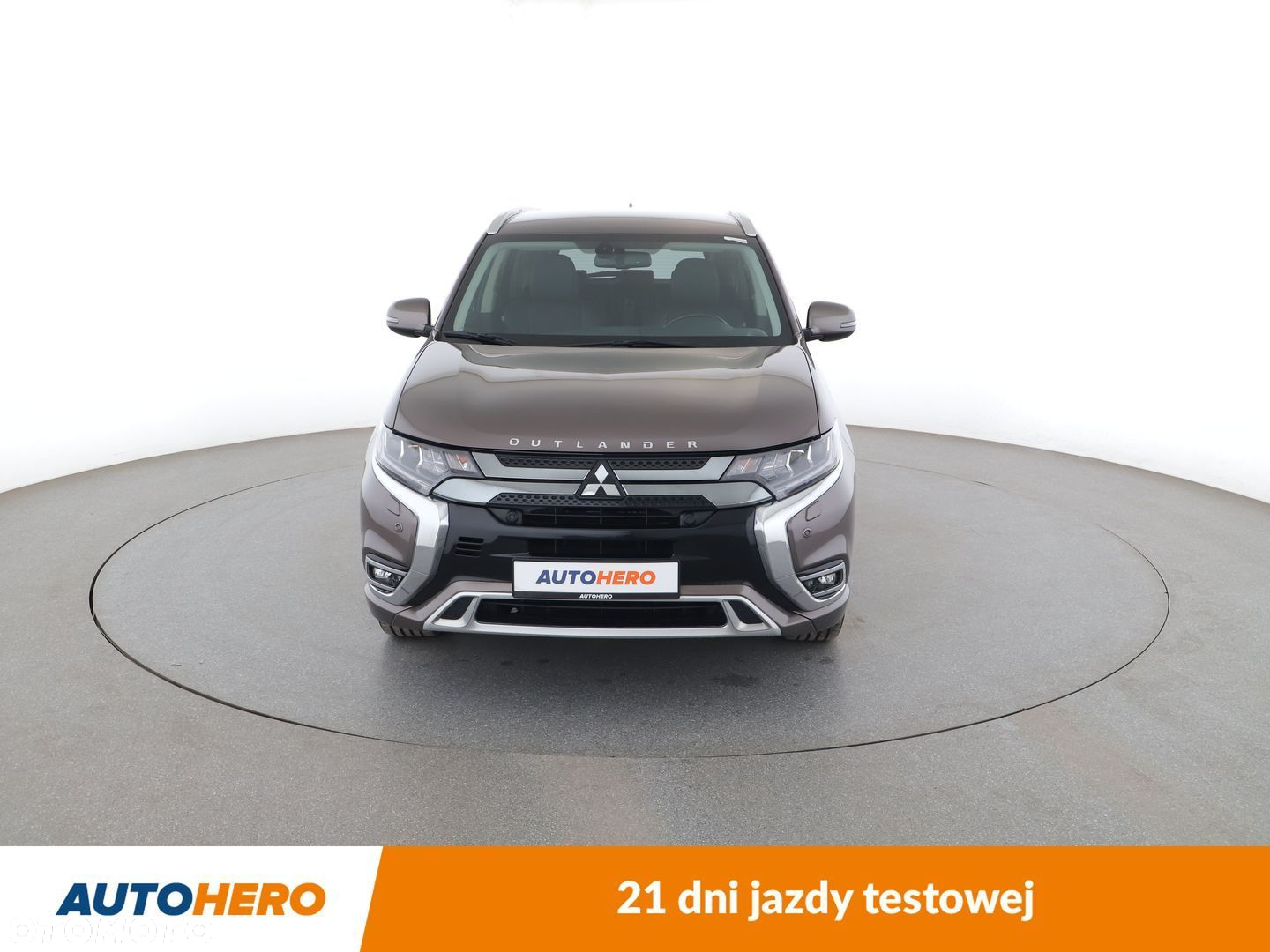 Mitsubishi Outlander - 9
