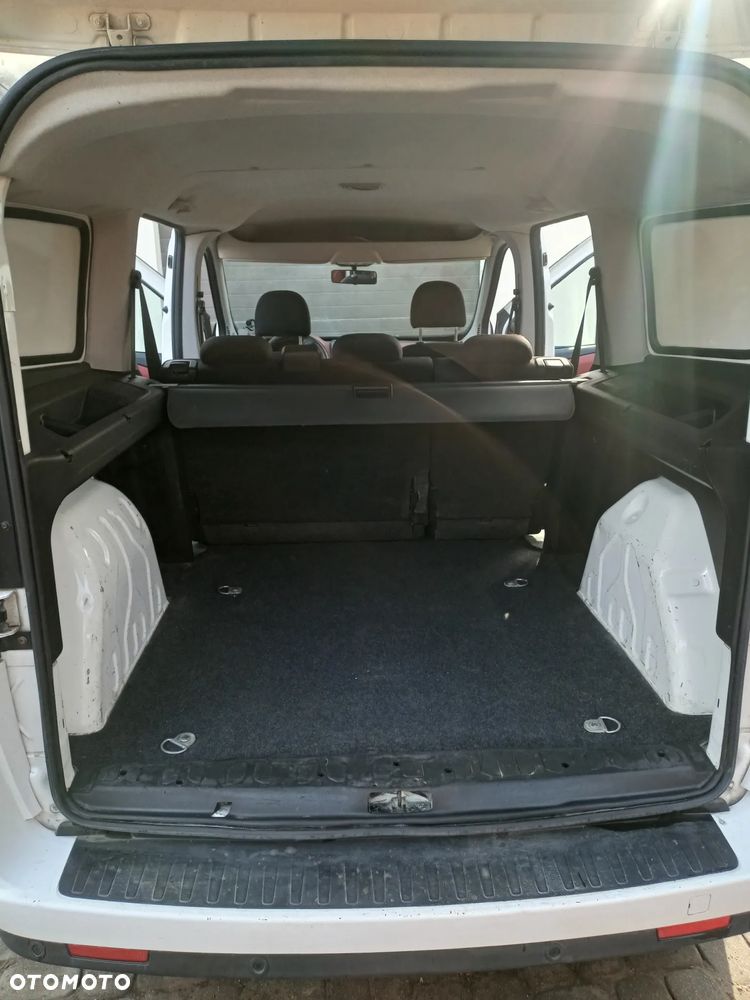Fiat Doblo 2.0 Multijet 16V Emotion - 7
