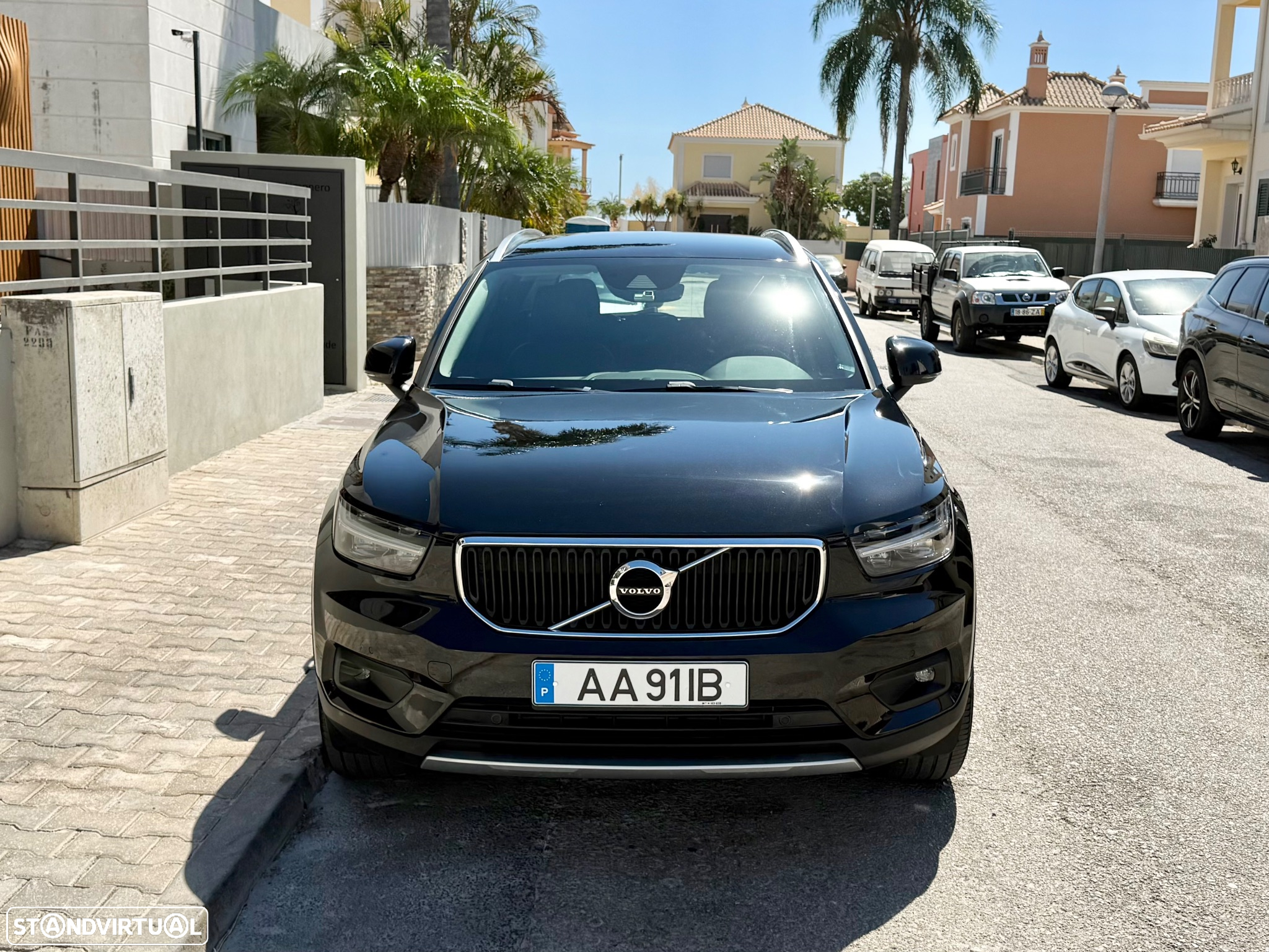 Volvo XC 40 2.0 D3 Momentum Plus - 2