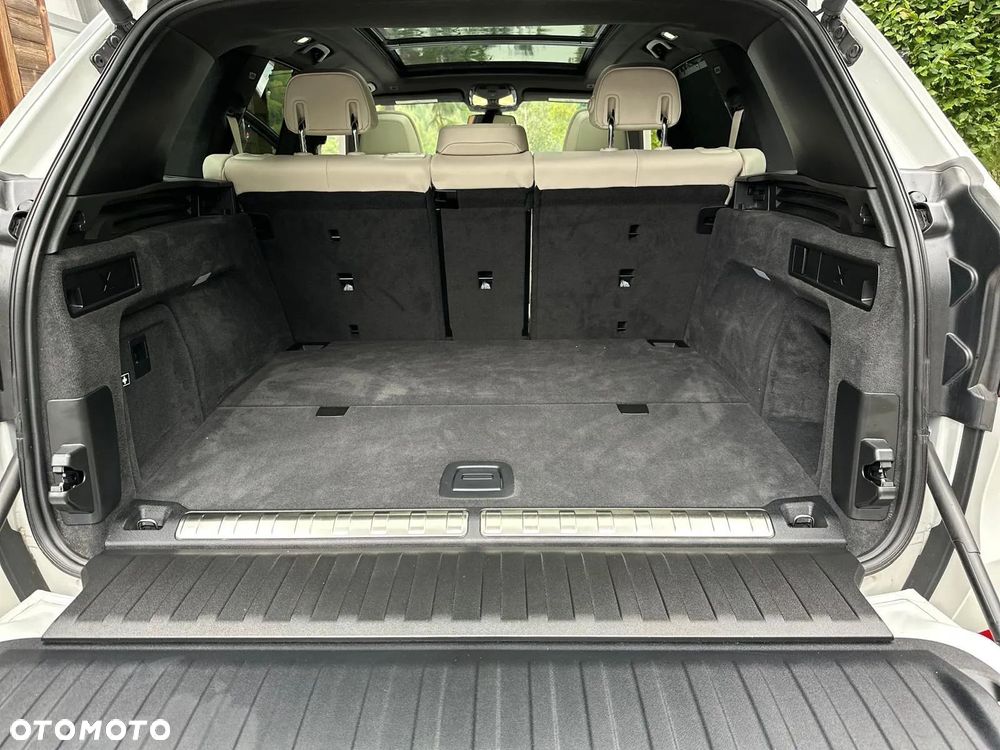 BMW X5 xDrive45e - 12