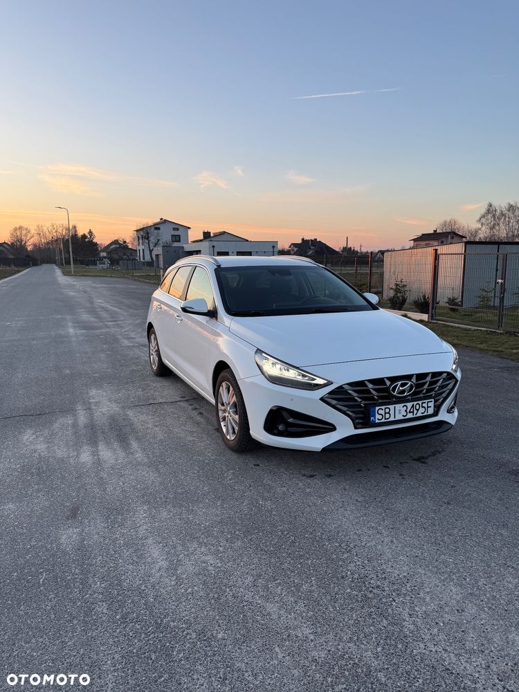 Hyundai i30 1.5 DPI Smart - 23