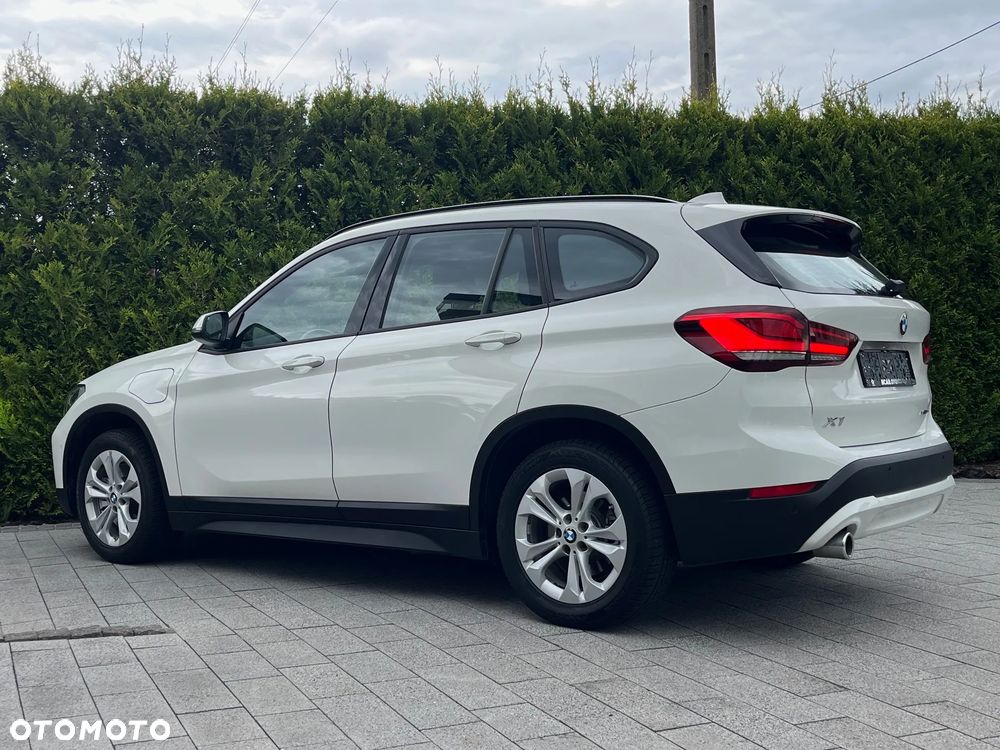 BMW X1 xDrive25e Advantage - 11