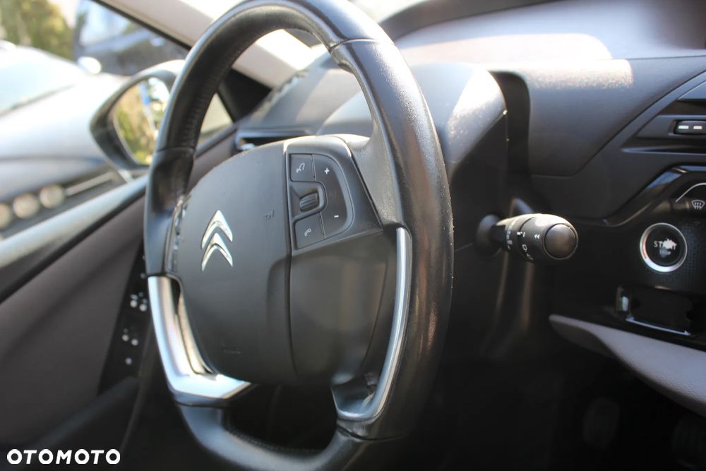 Citroën C4 Picasso - 17