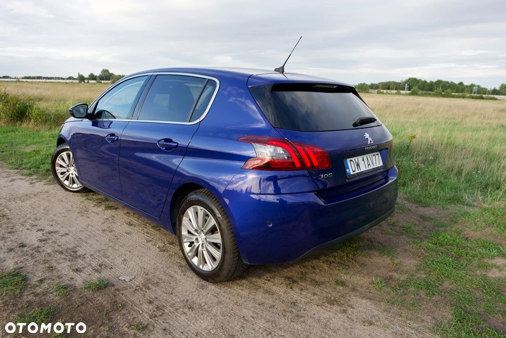 Peugeot 308 1.2 PureTech GPF Allure Pack S&S - 11