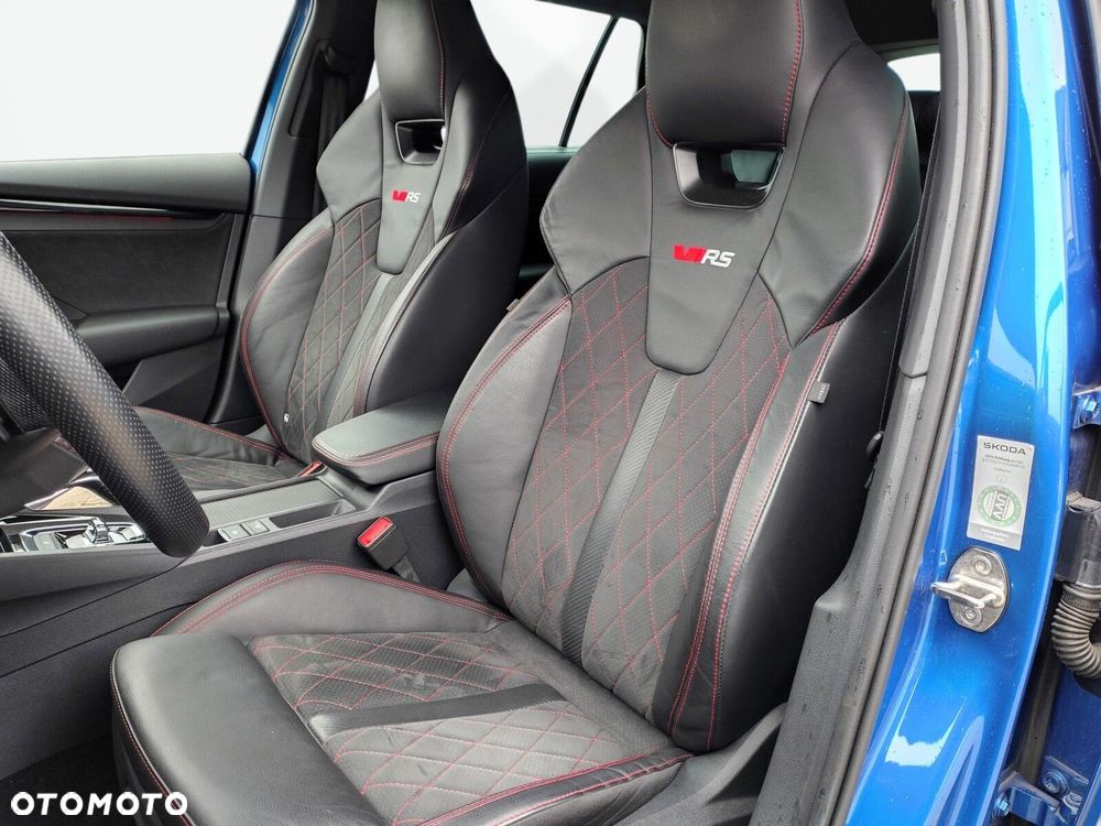 Skoda Octavia 2.0 TDI RS DSG - 11