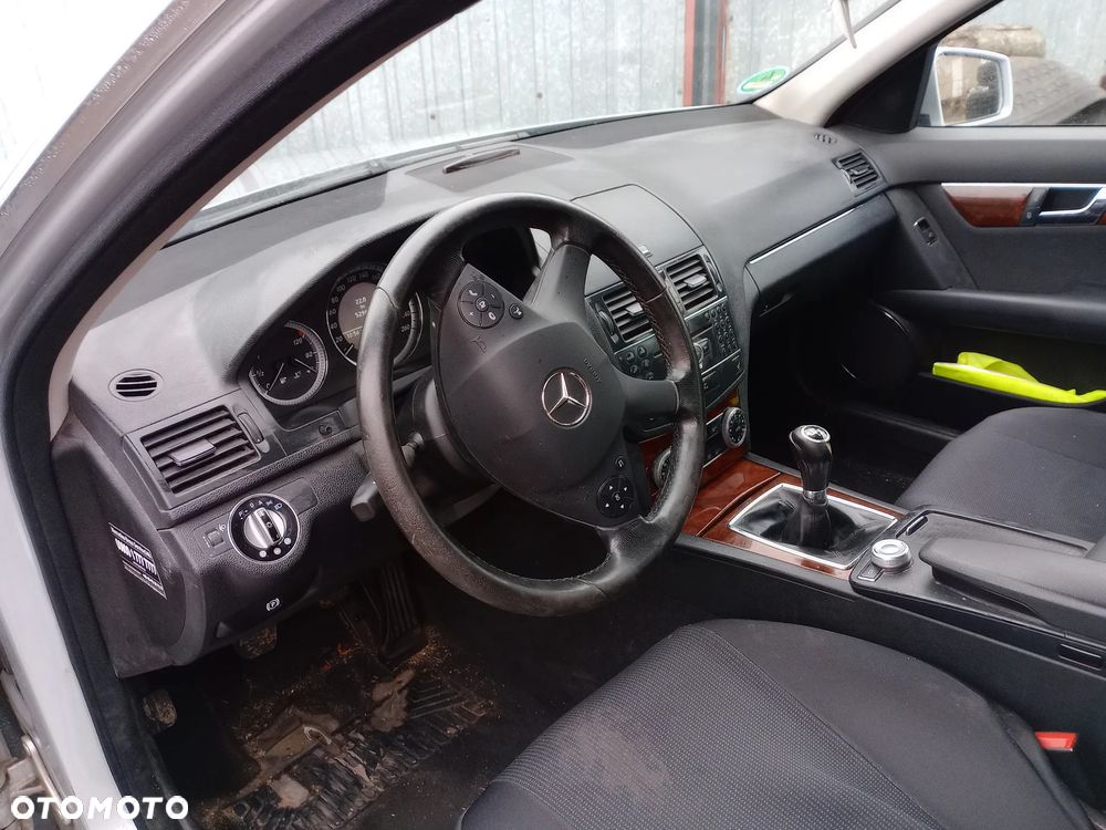 Drzwi przód/tył lewe/prawe Mercedes C klasa - 30