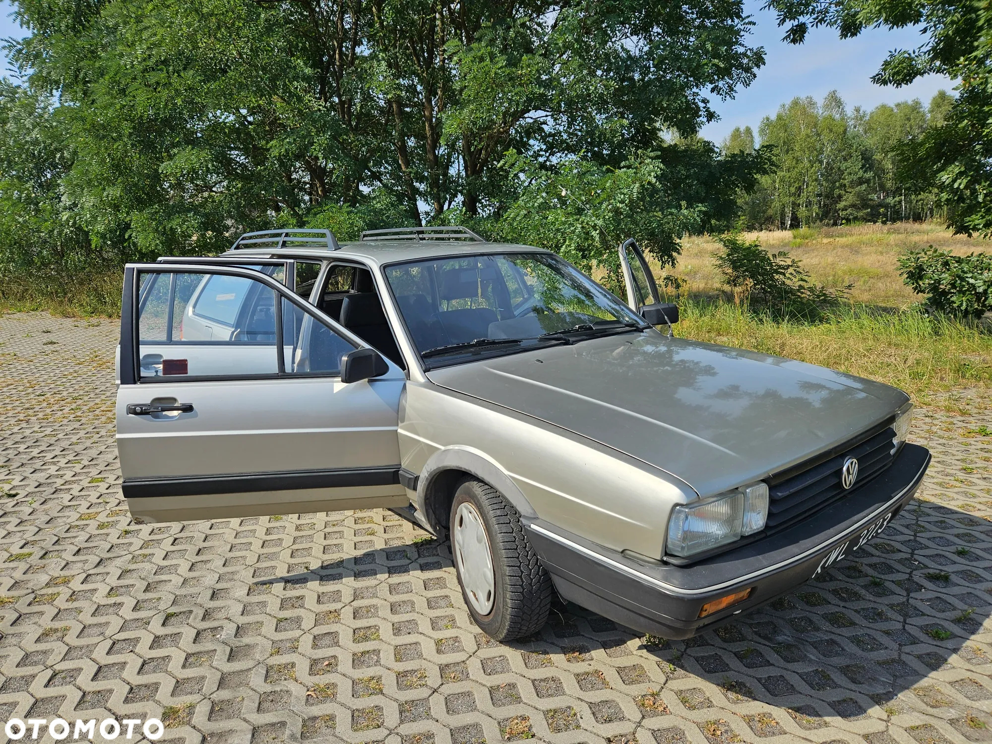 Volkswagen Passat - 3