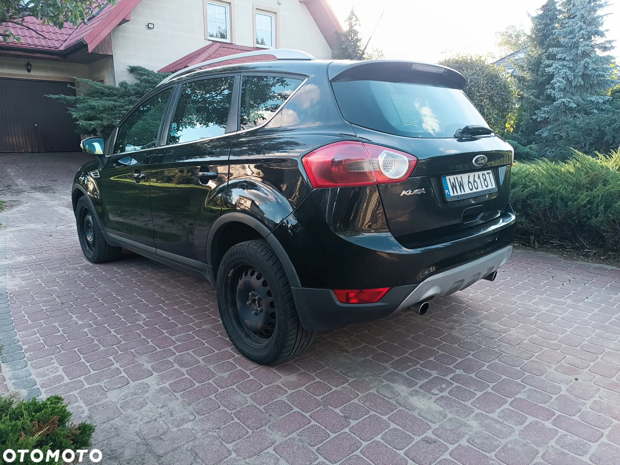 Ford Kuga 2.0 TDCi 4WD Titanium Plus - 3