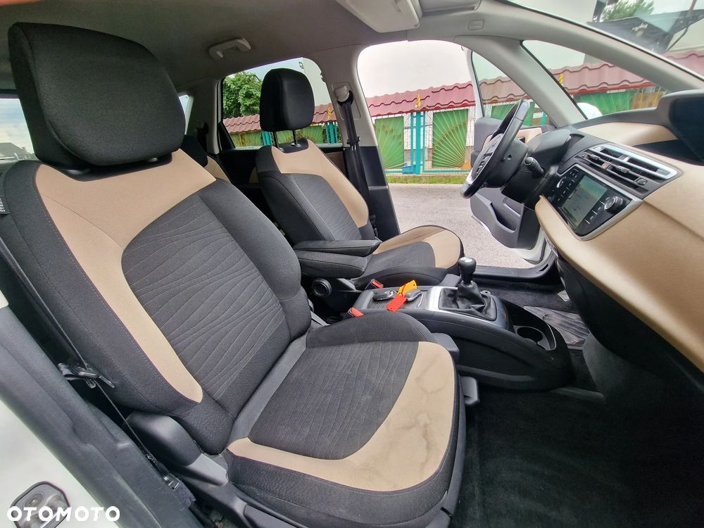 Citroën C4 Picasso e-HDi 115 Intensive - 10