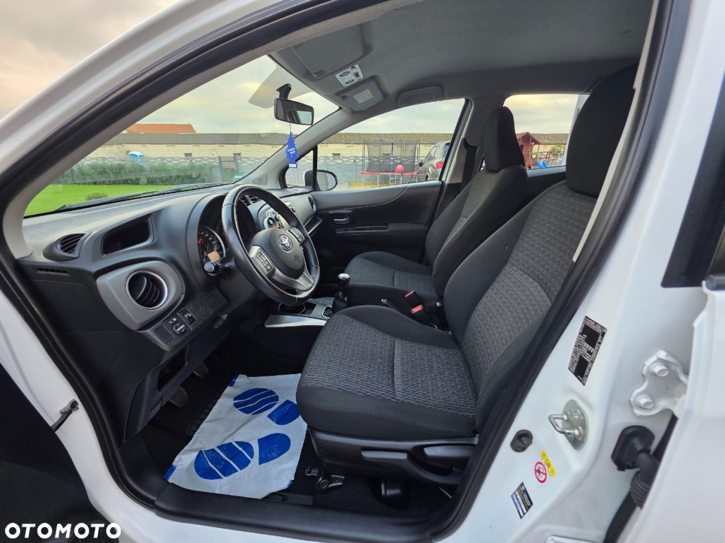 Toyota Yaris - 9