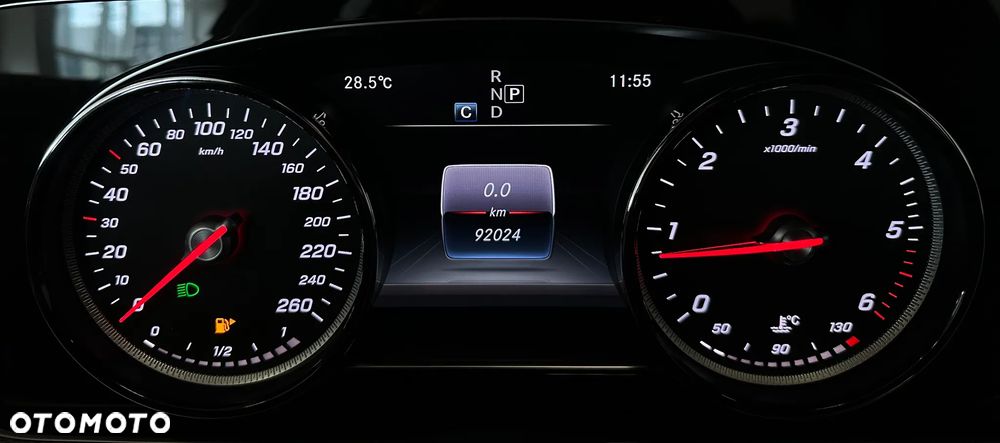 Mercedes-Benz Klasa E 220 d 4-Matic 9G-TRONIC - 11