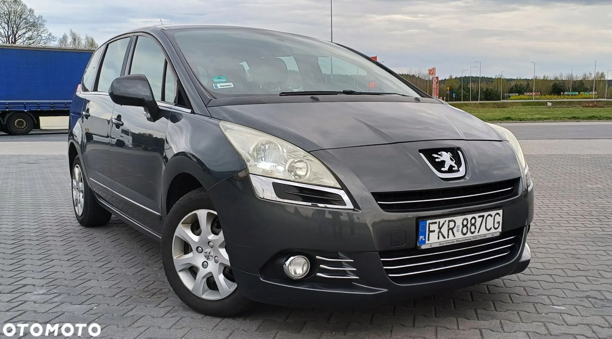 Peugeot 5008 1.6 HDi Trendy - 1