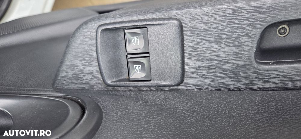 Dacia Dokker 1.5 Blue dCi Laureate - 18