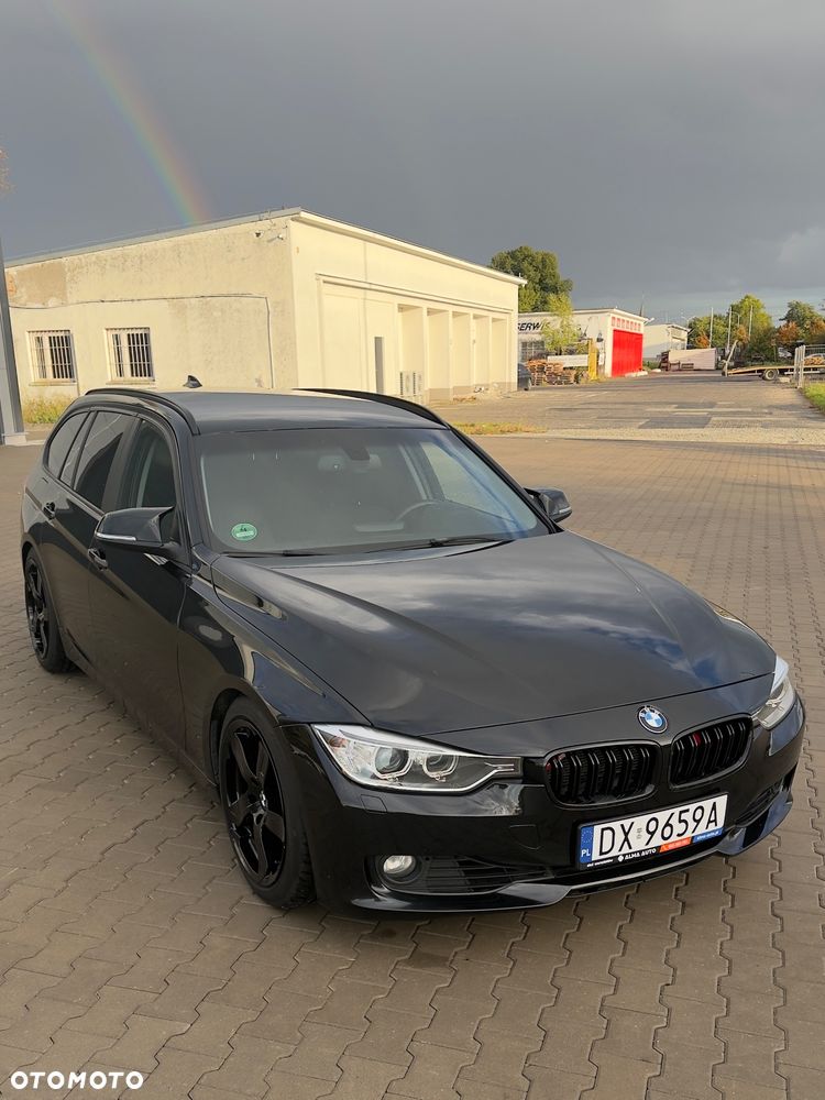 BMW Seria 3 2013 photo 2