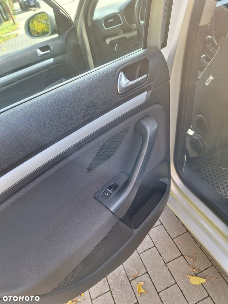 Volkswagen Golf 1.4 TSI Highline - 11