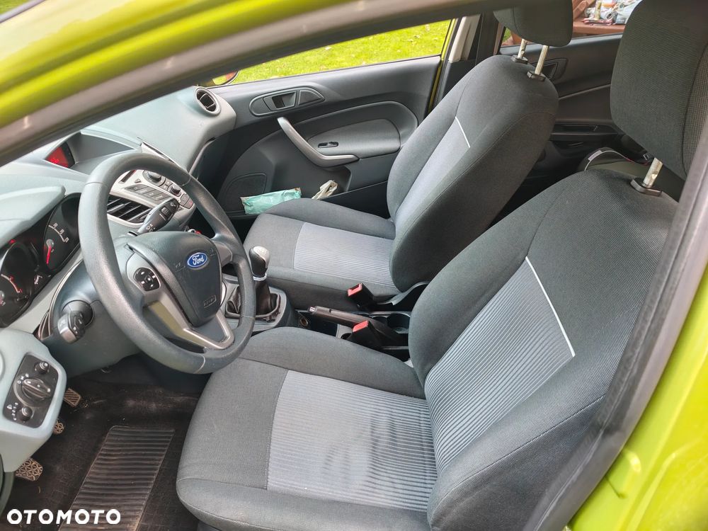 Ford Fiesta 1.25 Champions Edition - 15
