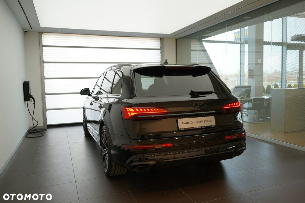 Audi Q7 - 3