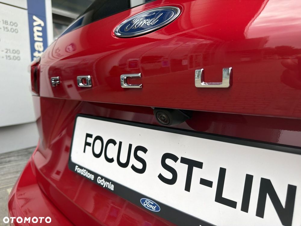 Ford Focus 1.0 EcoBoost mHEV ST-Line X - 10