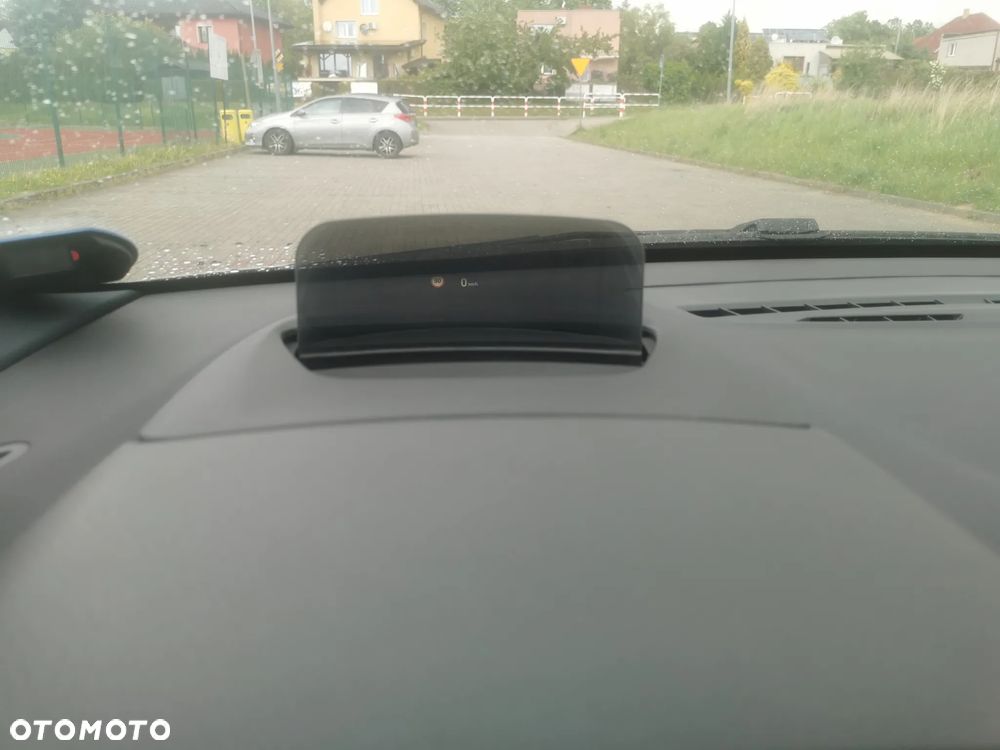 BMW Seria 2 220d xDrive Sport-Aut Luxury Line - 23