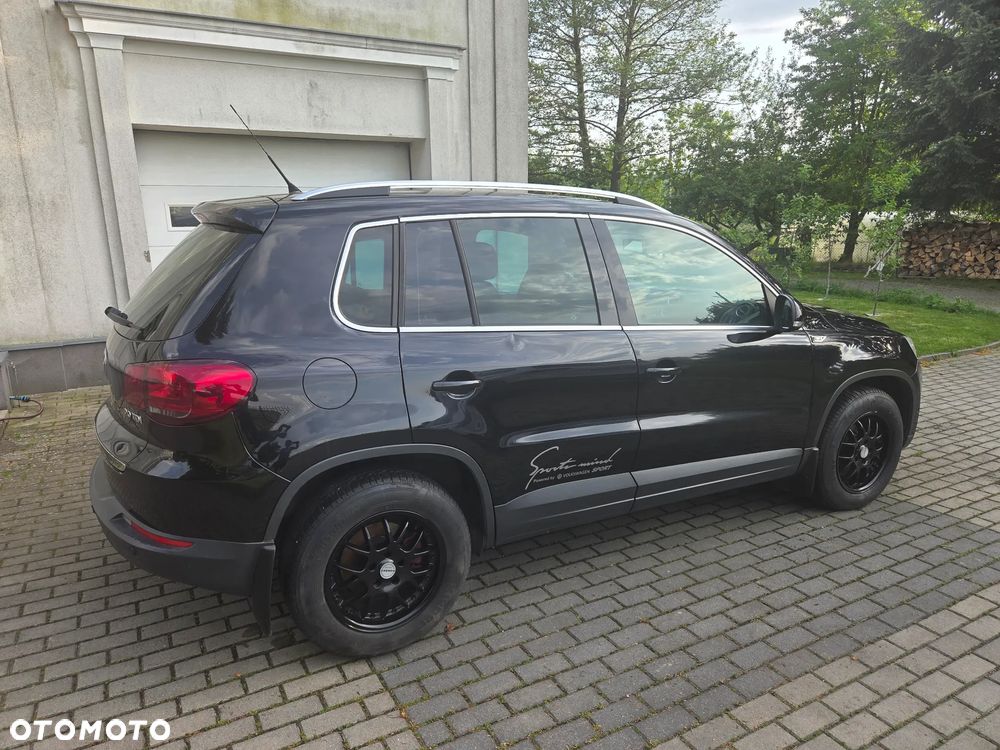 Volkswagen Tiguan - 16