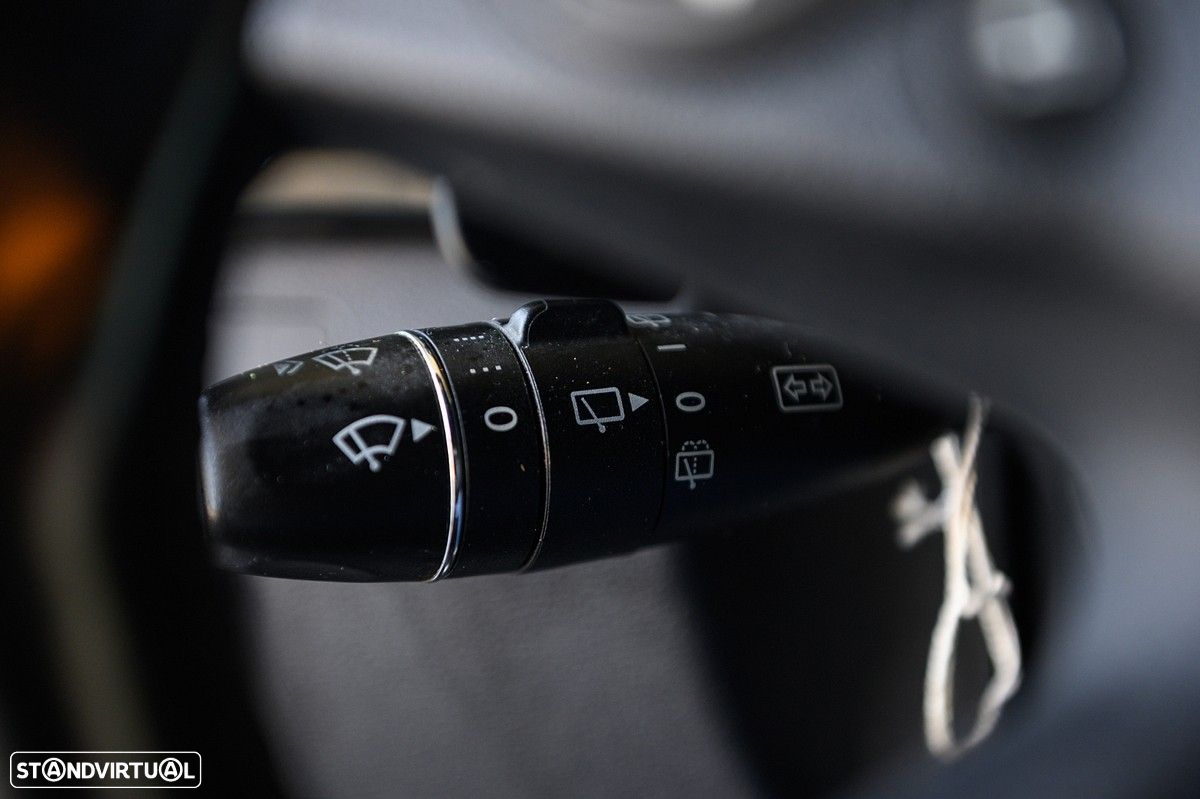Mercedes-Benz E 250 CDi Avantgarde BE Auto. - 36