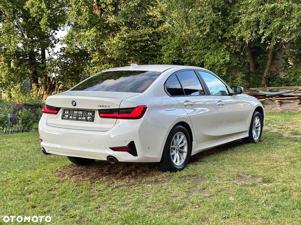 BMW Seria 3 318d - 7