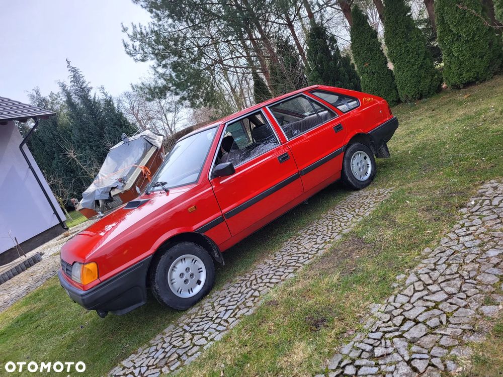 Polonez Caro - 5