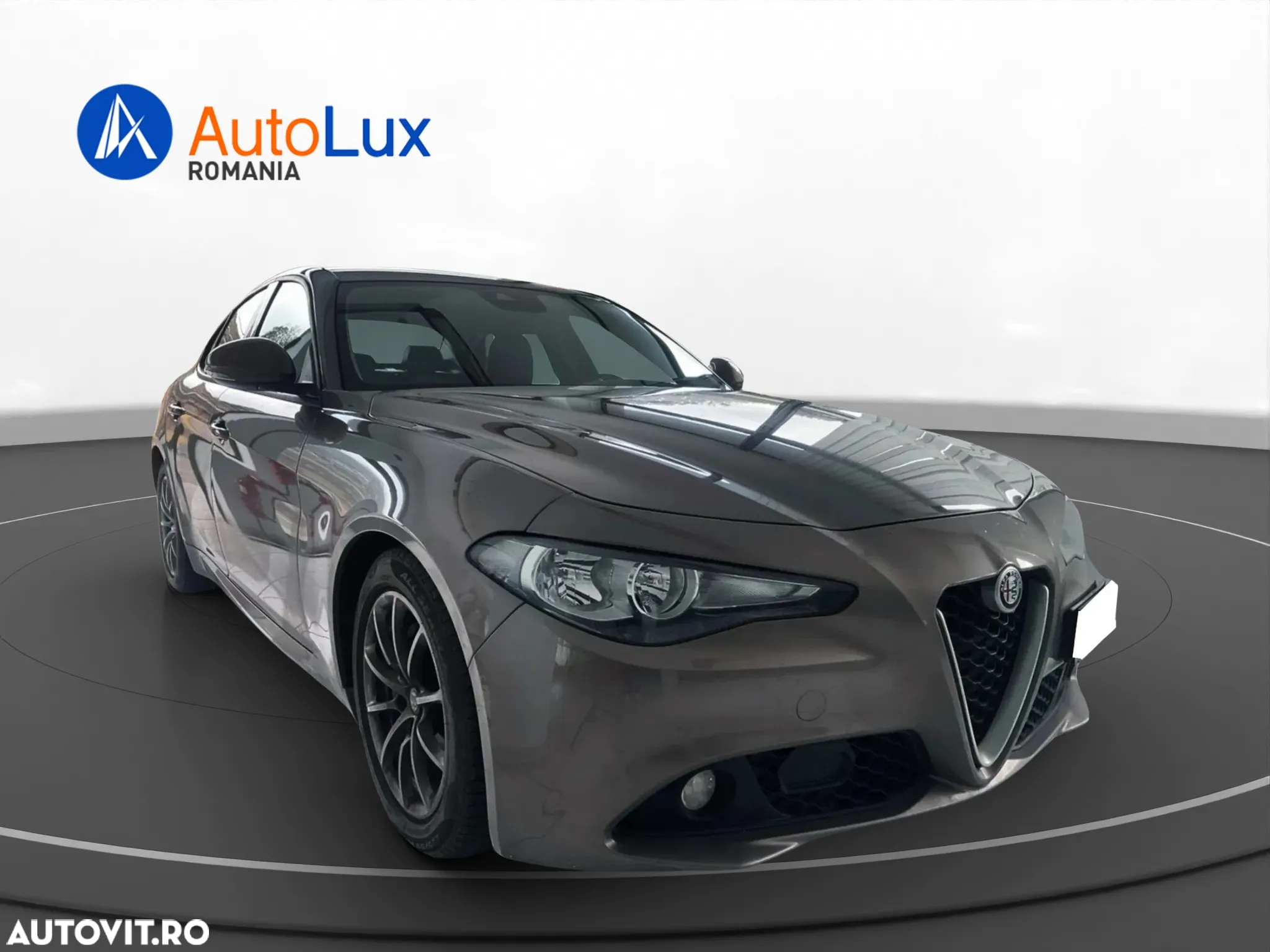 Alfa Romeo Giulia 2.2 JTDM Aut. Super - 2