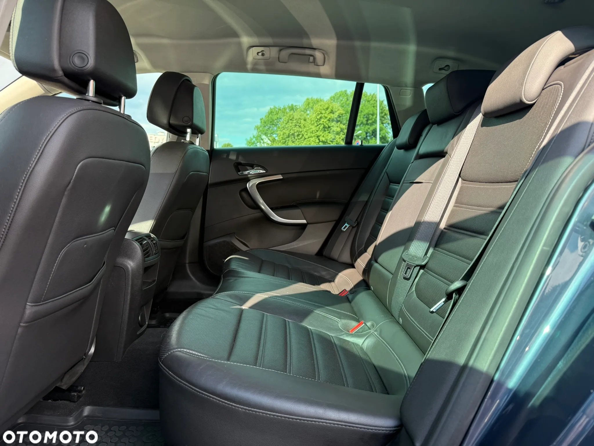 Opel Insignia 1.6 T Sport - 15