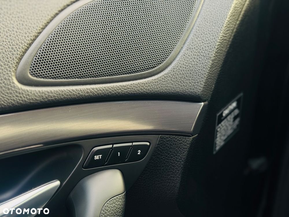 Hyundai i40 ver-1-7-crdi-bluedrive-business - 8