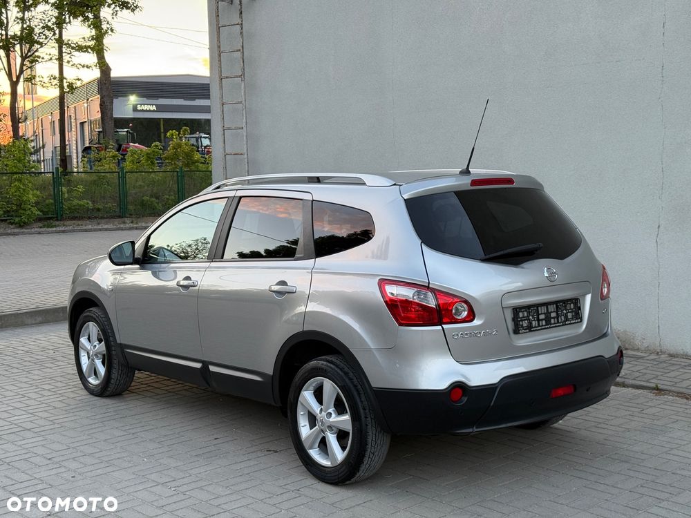 Nissan Qashqai+2 2.0 dCi DPF acenta - 10