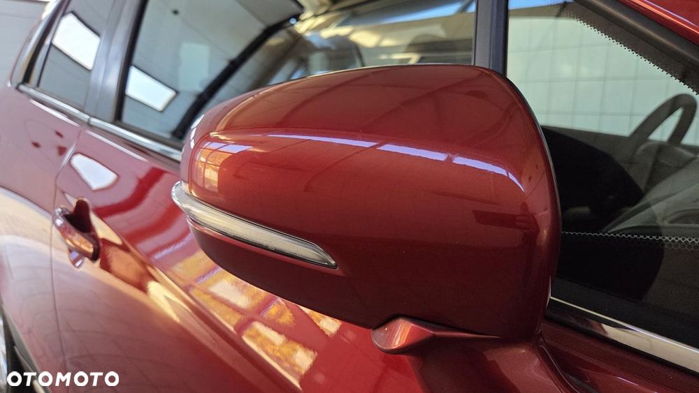 Suzuki SX4 S-Cross 1.4 T Premium - 32