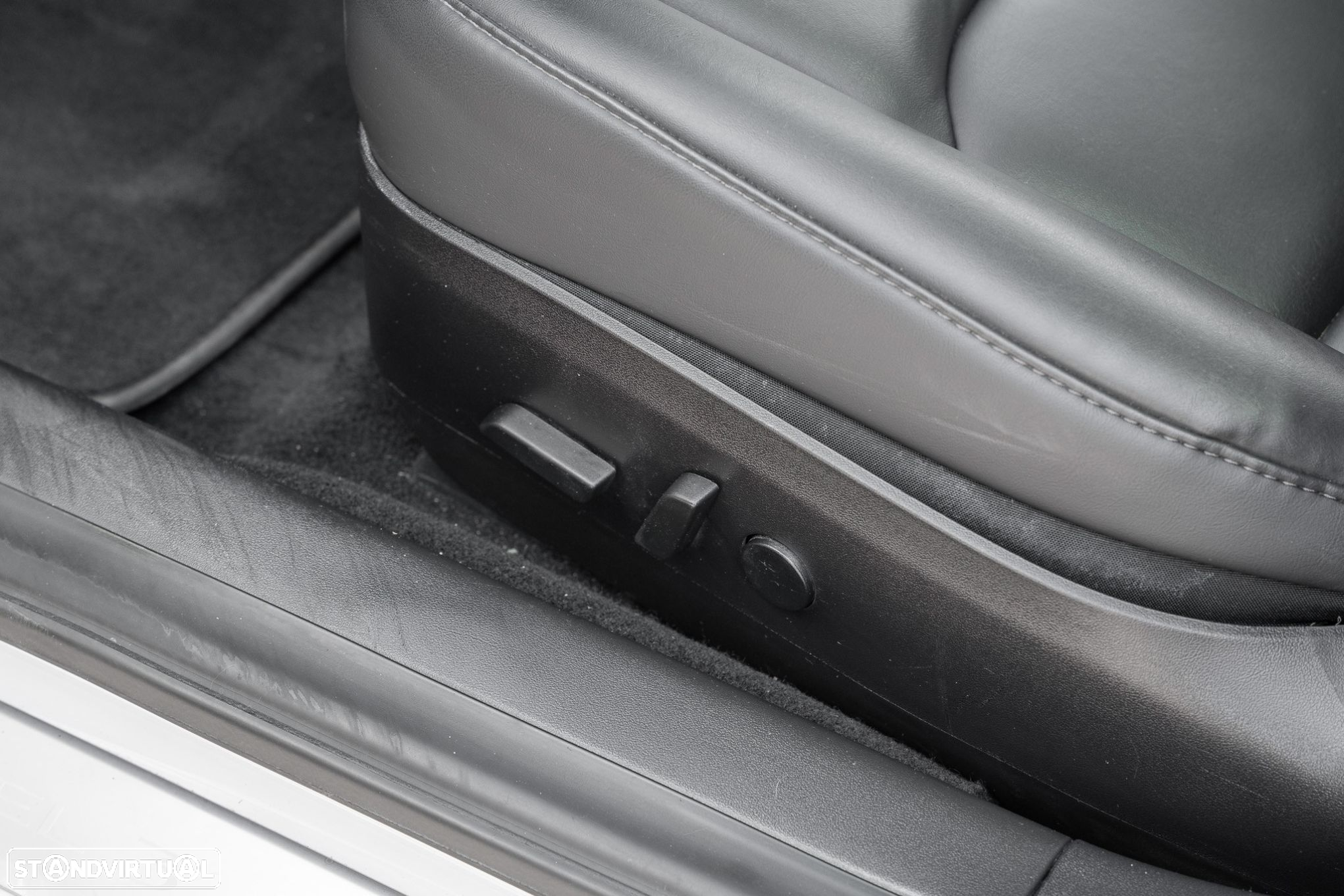 Tesla Model 3 Standard Range Plus RWD - 12