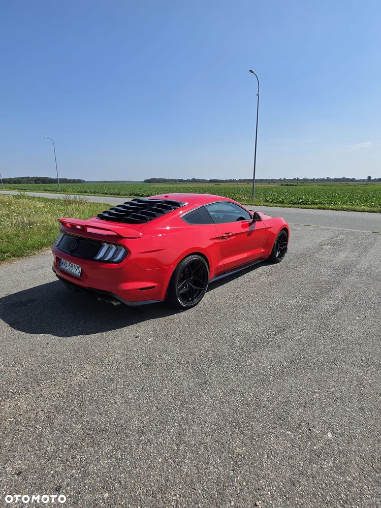 Ford Mustang - 10