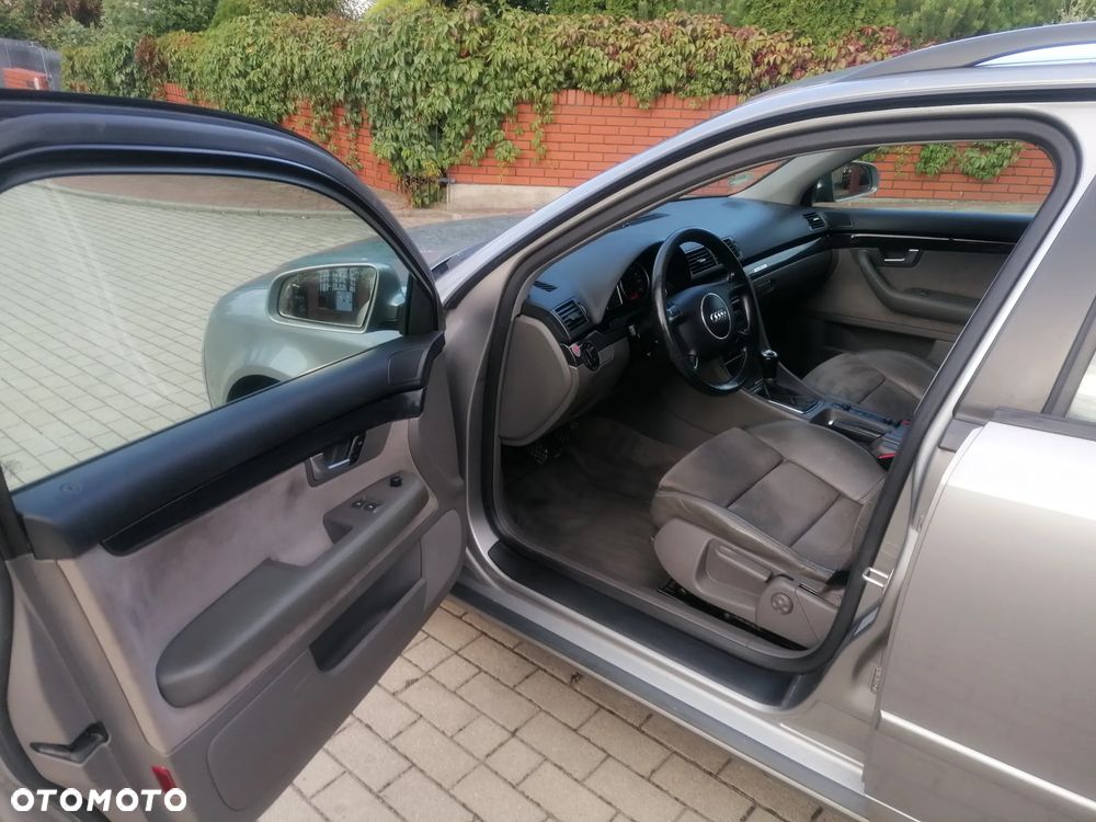 Audi A4 Avant - 12