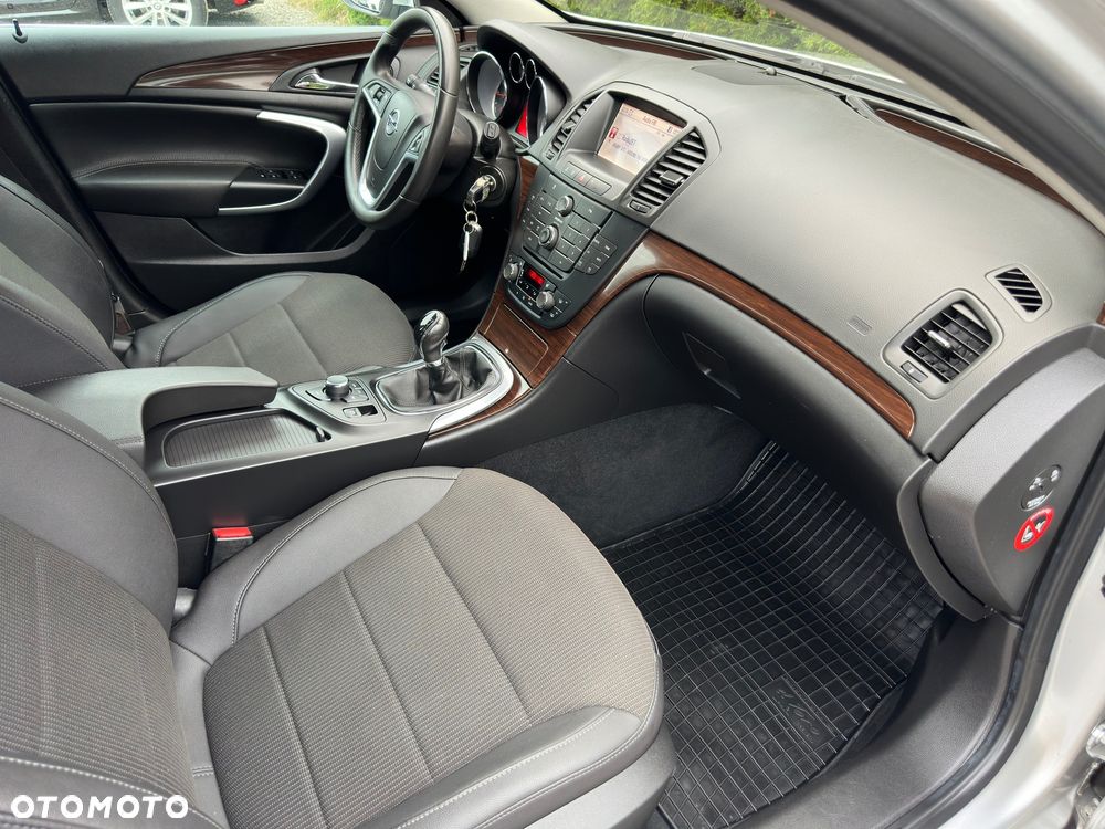 Opel Insignia 1.8 Cosmo - 32