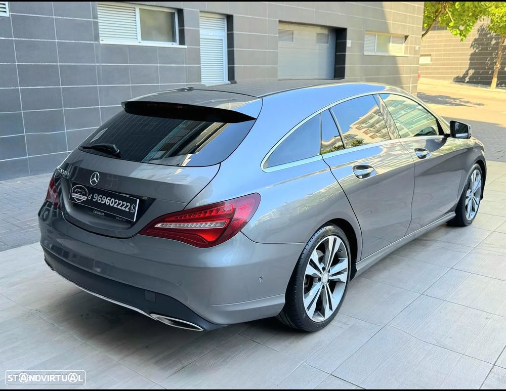 Mercedes-Benz CLA 200 d Shooting Brake AMG Line - 17