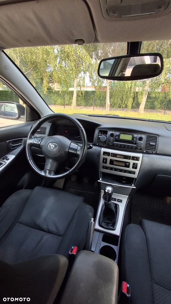 Toyota Corolla 2.0 D-4D Luna - 11