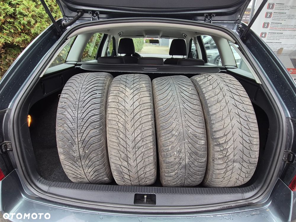 Skoda Octavia 1.6 TDI Edition DSG - 28