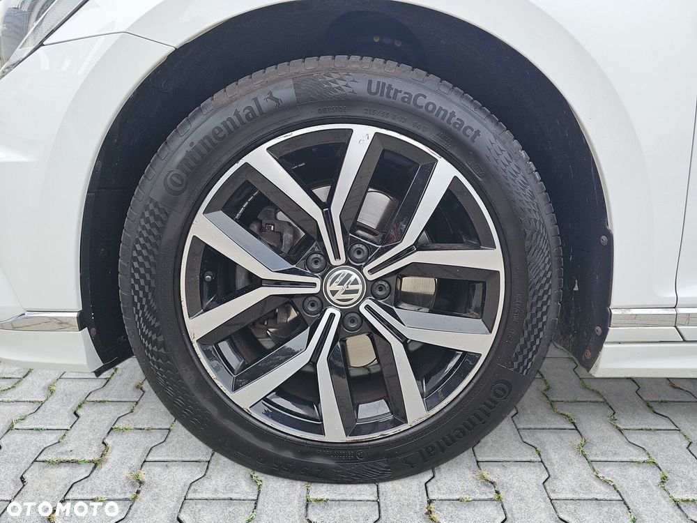 Volkswagen Passat - 9
